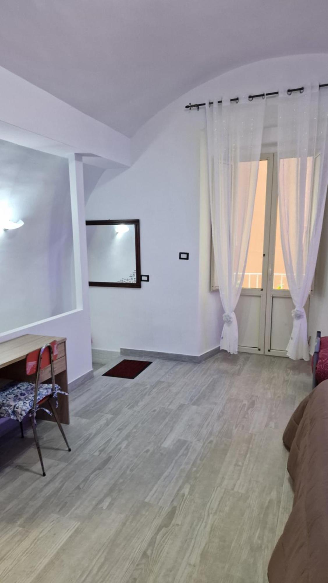 Appartamento Intero Casa Vacanze Espo Naples Exterior photo